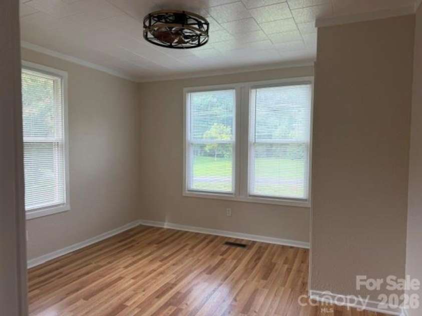 299 US 221 Highway, Marion, NC 28752.  MLS# CAR4408802, YatesRealty ID 40357. 