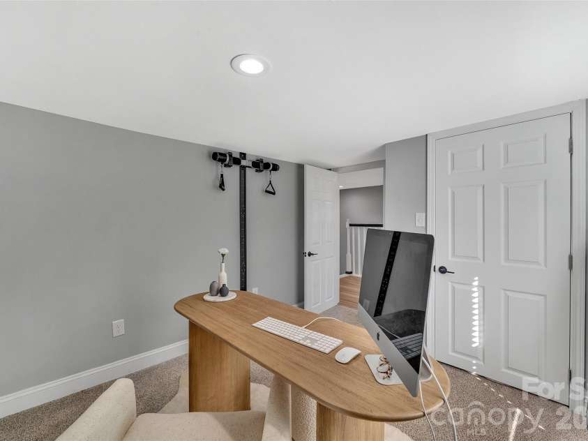 3433 Grey Road, Davidson, NC 28036.  MLS# CAR4404726, YatesRealty ID 40358. 