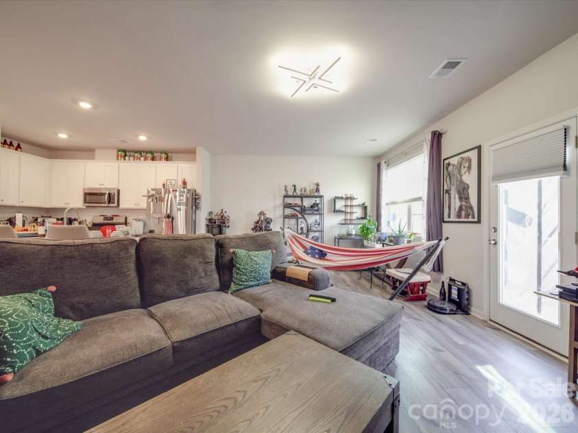 13111 Cottage Crest Lane, Charlotte, NC 28273.  MLS# CAR4342333, YatesRealty ID 4036. 