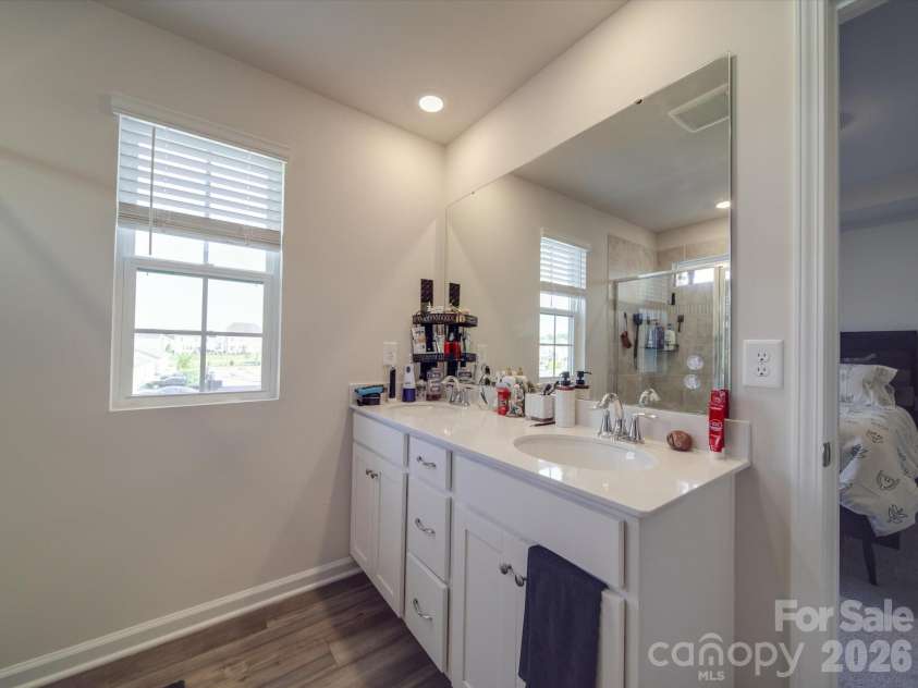 13111 Cottage Crest Lane, Charlotte, NC 28273.  MLS# CAR4342333, YatesRealty ID 4036. 