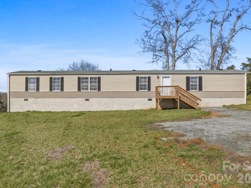 376 Puzzle Creek Road, Bostic, NC 28018.  MLS# CAR4353658, YatesRealty ID 4036. 