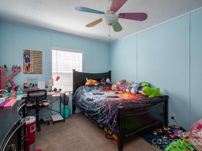 980 Lakeland Avenue, Lincolnton, NC 28092.  MLS# CAR4242922, YatesRealty ID 4036. 