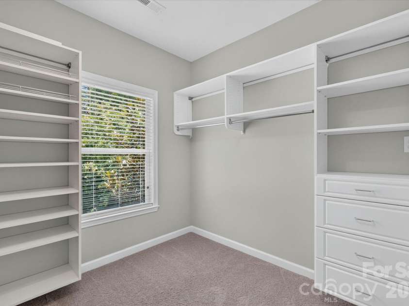 1348 Shinnecock Lane, Fort Mill, SC 29707.  MLS# CAR4397330, YatesRealty ID 40362. 
