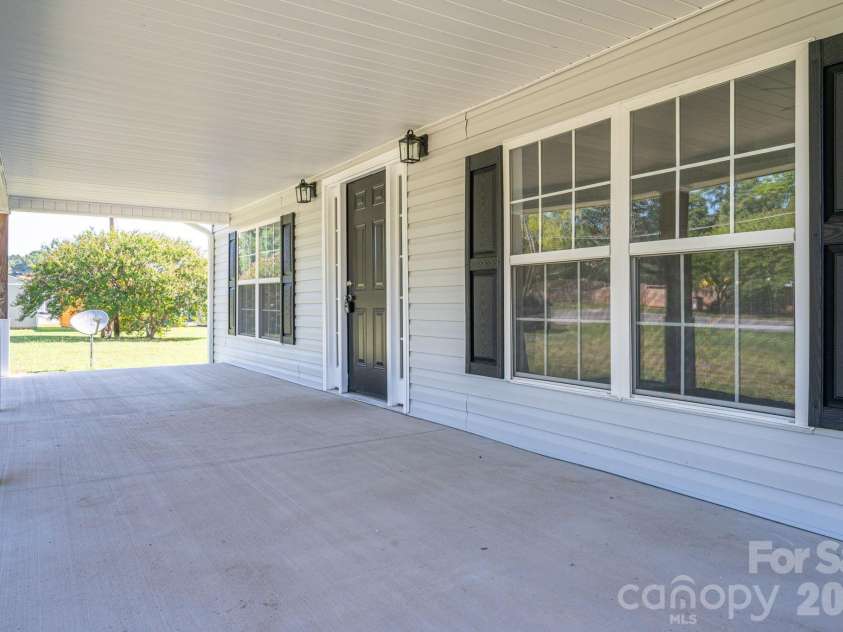 1719 Lafayette Street, Shelby, NC 28152.  MLS# CAR4405436, YatesRealty ID 40365. 