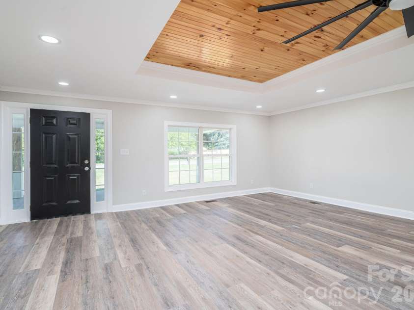 1719 Lafayette Street, Shelby, NC 28152.  MLS# CAR4405436, YatesRealty ID 40365. 