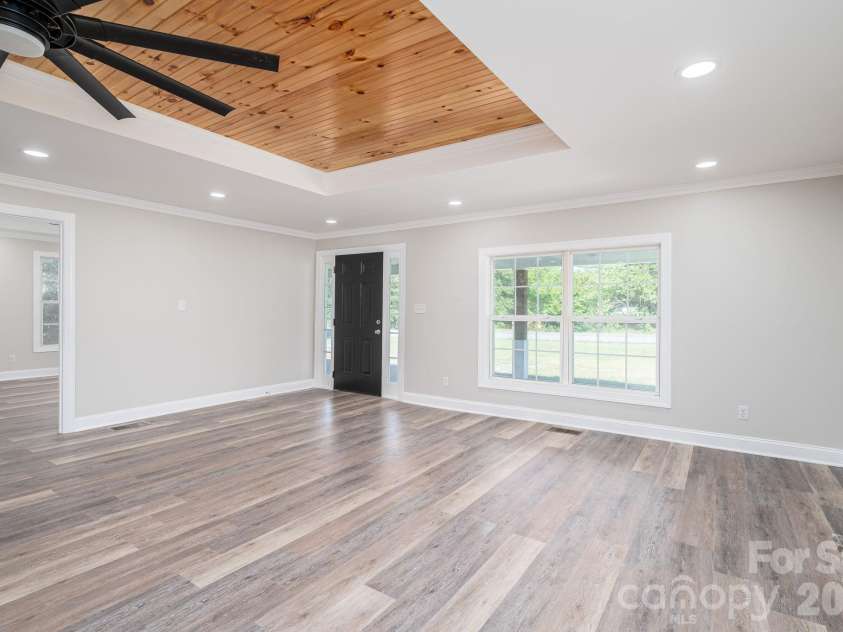 1719 Lafayette Street, Shelby, NC 28152.  MLS# CAR4405436, YatesRealty ID 40365. 