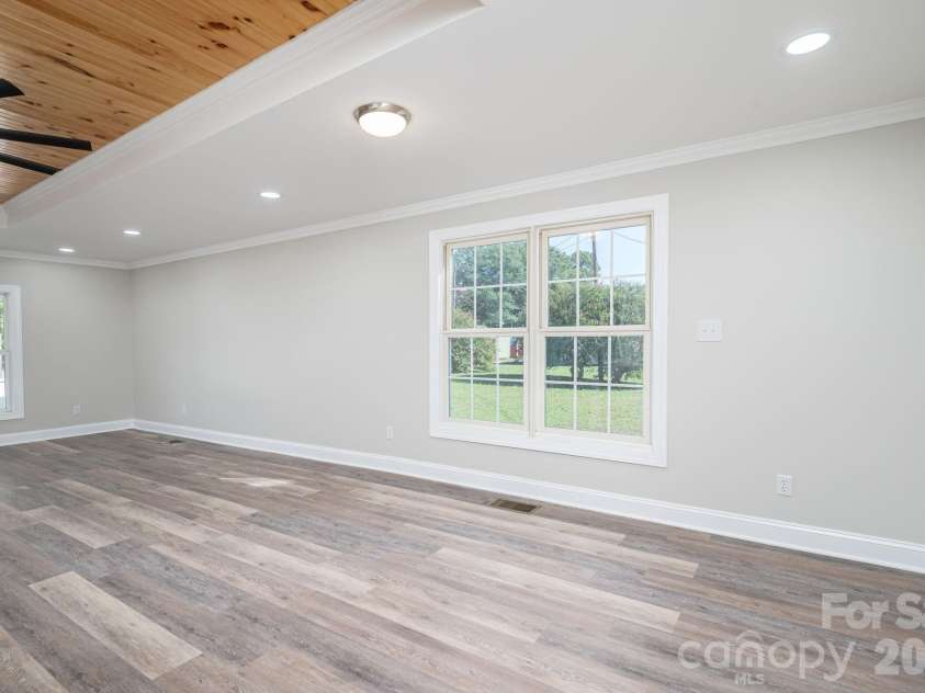1719 Lafayette Street, Shelby, NC 28152.  MLS# CAR4405436, YatesRealty ID 40365. 