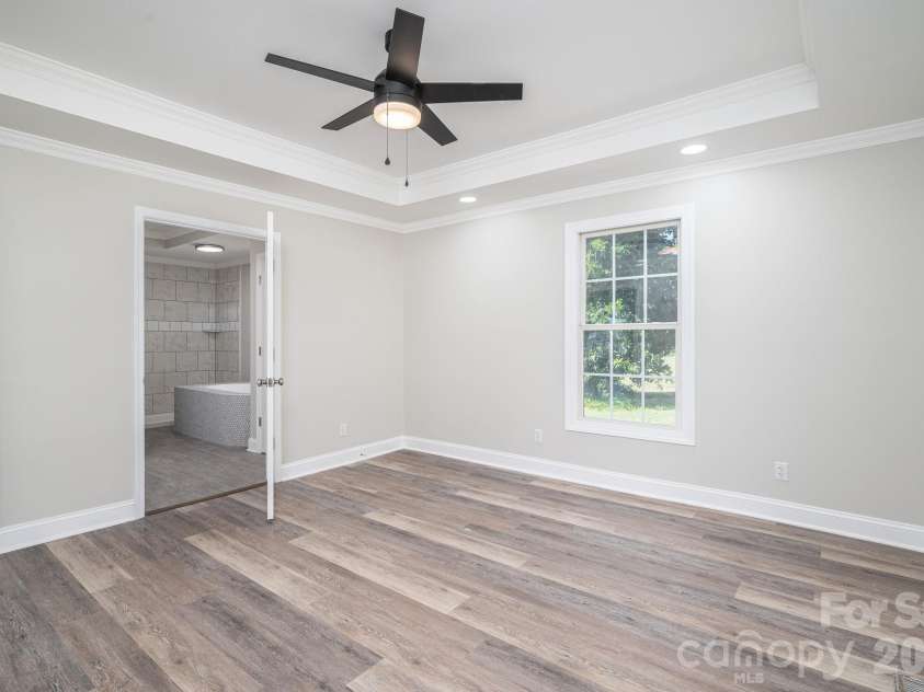 1719 Lafayette Street, Shelby, NC 28152.  MLS# CAR4405436, YatesRealty ID 40365. 