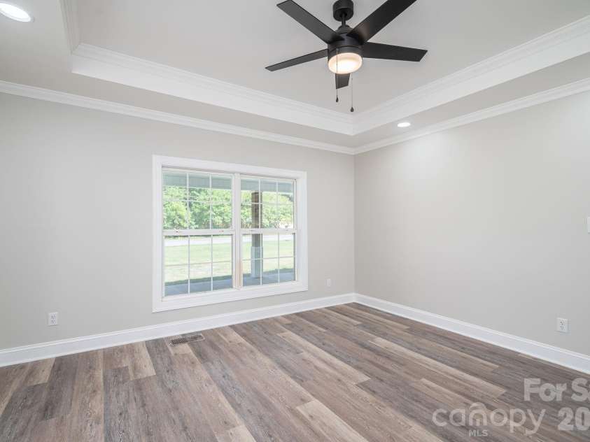 1719 Lafayette Street, Shelby, NC 28152.  MLS# CAR4405436, YatesRealty ID 40365. 