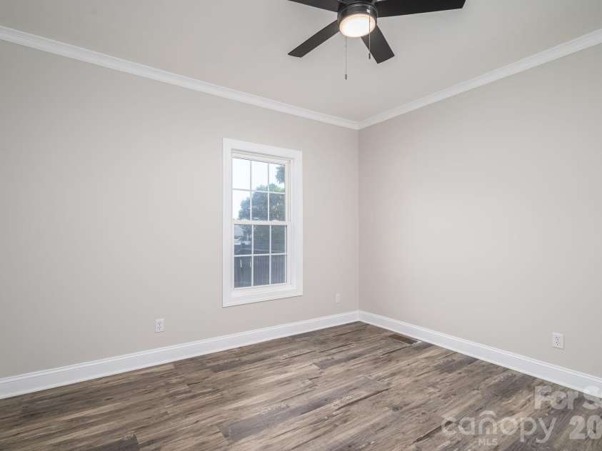 1719 Lafayette Street, Shelby, NC 28152.  MLS# CAR4405436, YatesRealty ID 40365. 