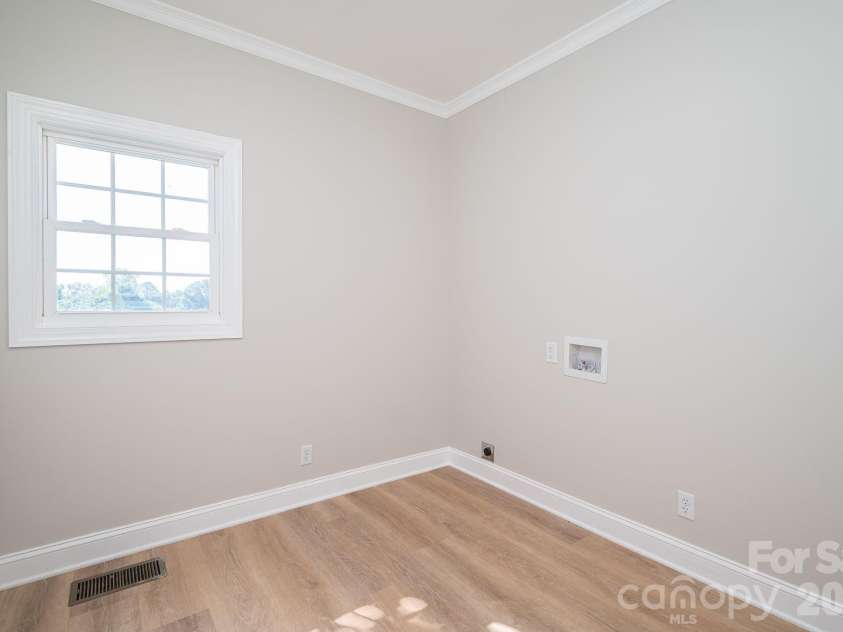 1719 Lafayette Street, Shelby, NC 28152.  MLS# CAR4405436, YatesRealty ID 40365. 