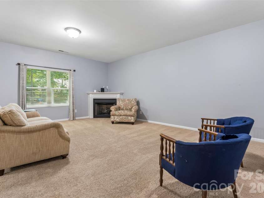 8402 Bampton Drive, Concord, NC 28027.  MLS# CAR4408985, YatesRealty ID 40366. 