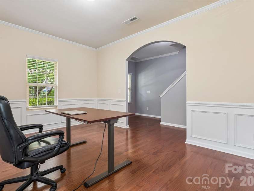 8402 Bampton Drive, Concord, NC 28027.  MLS# CAR4408985, YatesRealty ID 40366. 