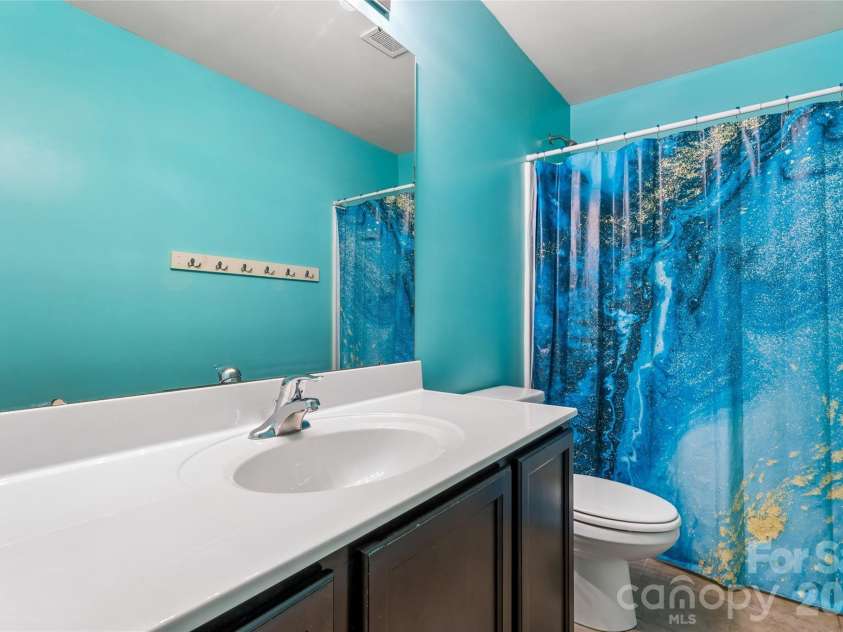 8402 Bampton Drive, Concord, NC 28027.  MLS# CAR4408985, YatesRealty ID 40366. 
