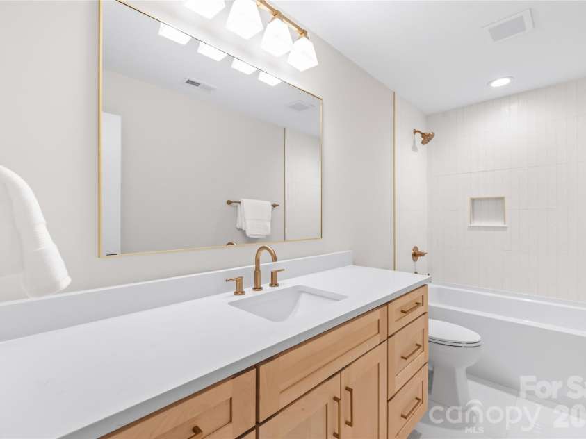 112 Cherokee Lane, Indian Trail, NC 28079.  MLS# CAR4407571, YatesRealty ID 40367. Hall bath