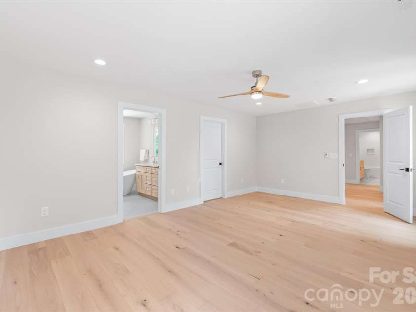 112 Cherokee Lane, Indian Trail, NC 28079.  MLS# CAR4407571, YatesRealty ID 40367. Primary bedroom
