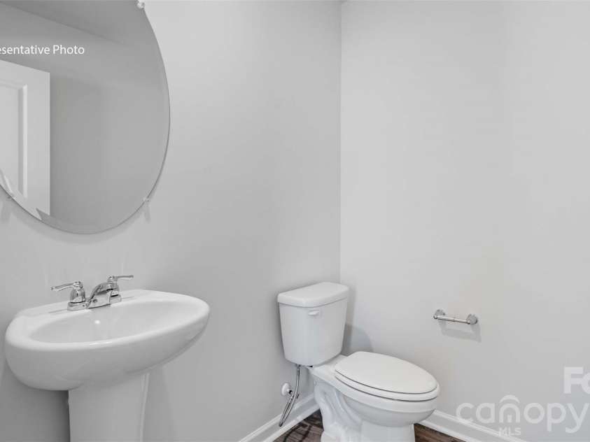2833 Frances View Lane, Lincolnton, NC 28092.  MLS# CAR4387060, YatesRealty ID 40369. 