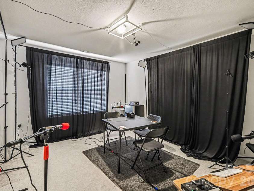 1103 Keener Creek Road, Charlotte, NC 28216.  MLS# CAR4342947, YatesRealty ID 4037. 