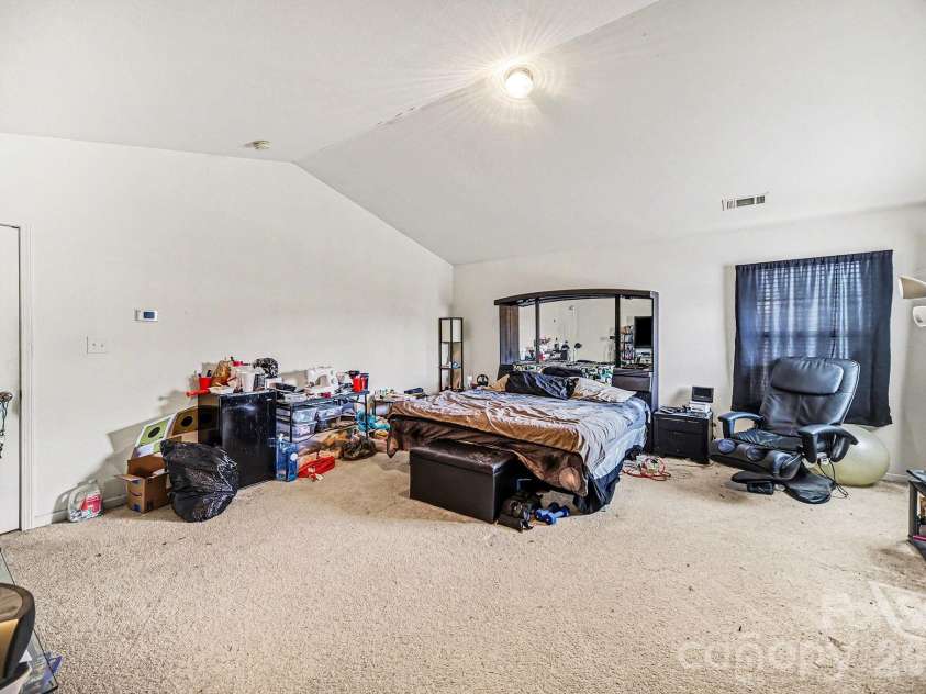 1103 Keener Creek Road, Charlotte, NC 28216.  MLS# CAR4342947, YatesRealty ID 4037. 