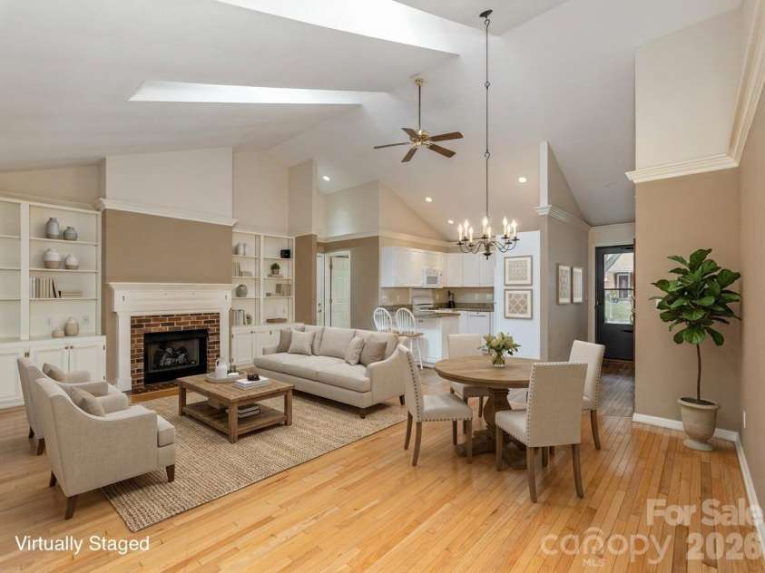 1109 Citation Circle, Hendersonville, NC 28739.  MLS# CAR4353667, YatesRealty ID 4037. 