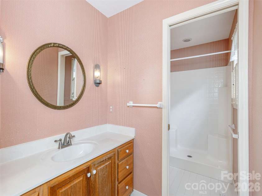 1109 Citation Circle, Hendersonville, NC 28739.  MLS# CAR4353667, YatesRealty ID 4037. 
