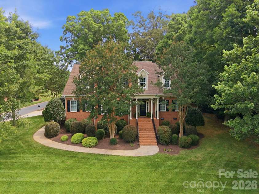 1016 Firethorne Club Drive, Waxhaw, NC 28173.  MLS# CAR4393647, YatesRealty ID 40370. 