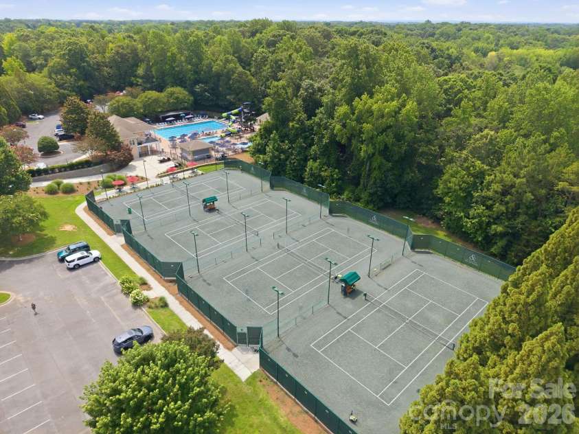 1016 Firethorne Club Drive, Waxhaw, NC 28173.  MLS# CAR4393647, YatesRealty ID 40370. 