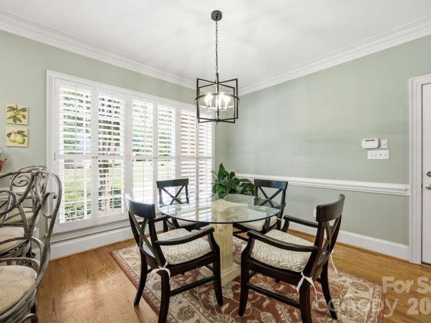 1016 Firethorne Club Drive, Waxhaw, NC 28173.  MLS# CAR4393647, YatesRealty ID 40370. Breakfast Room