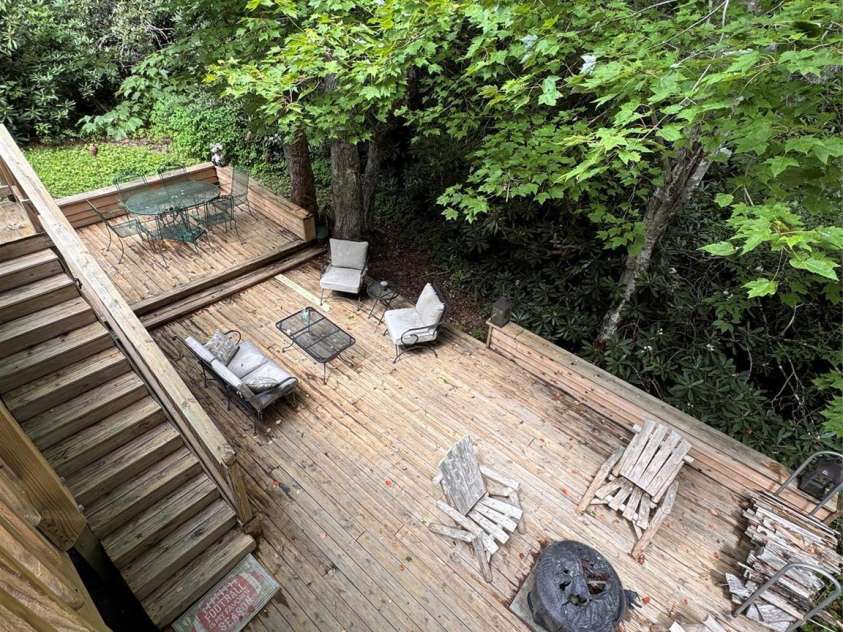 128 Hillcrest Road, Newland, NC 28657.  MLS# CAR4336111, YatesRealty ID 40372. 