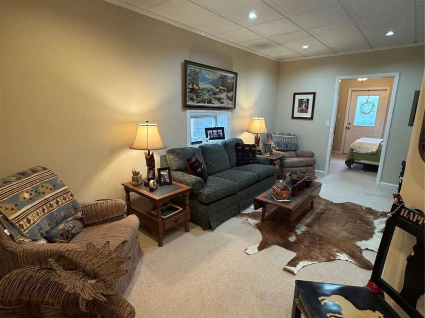 128 Hillcrest Road, Newland, NC 28657.  MLS# CAR4336111, YatesRealty ID 40372. Den
