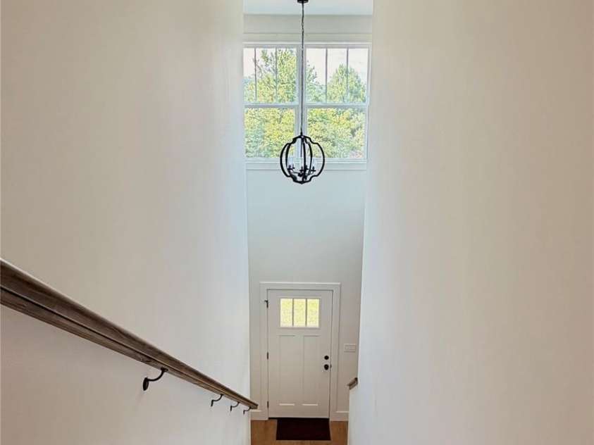 8 Lily Crossing Lane, Black Mountain, NC 28711.  MLS# CAR4408271, YatesRealty ID 40373. 