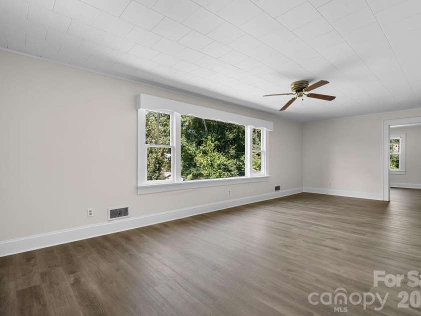 101 Harris Drive, Morganton, NC 28655.  MLS# CAR4405527, YatesRealty ID 40374. 