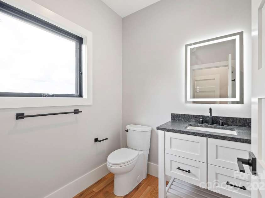 1018 Willow Ridge Drive, Hendersonville, NC 28739.  MLS# CAR4162432, YatesRealty ID 4038. 