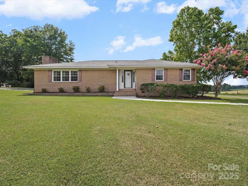 1497 White Store Road, Pageland, SC 29728.  MLS# CAR4279073, YatesRealty ID 4038. 