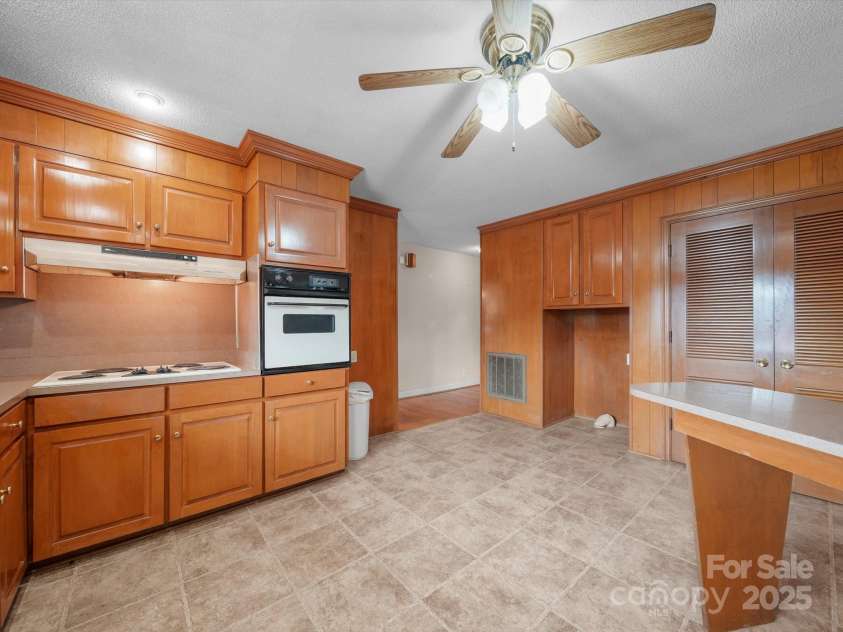 1497 White Store Road, Pageland, SC 29728.  MLS# CAR4279073, YatesRealty ID 4038. 