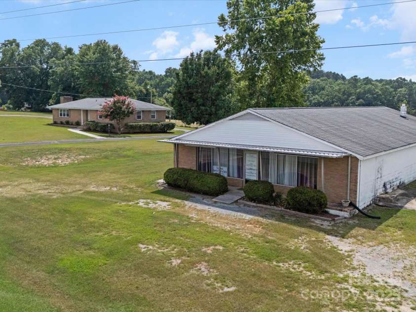 1497 White Store Road, Pageland, SC 29728.  MLS# CAR4279073, YatesRealty ID 4038. 