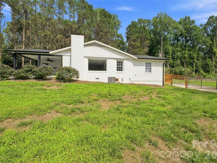 4879 Joe Powell Road, Morganton, NC 28655.  MLS# CAR4408038, YatesRealty ID 40382. 