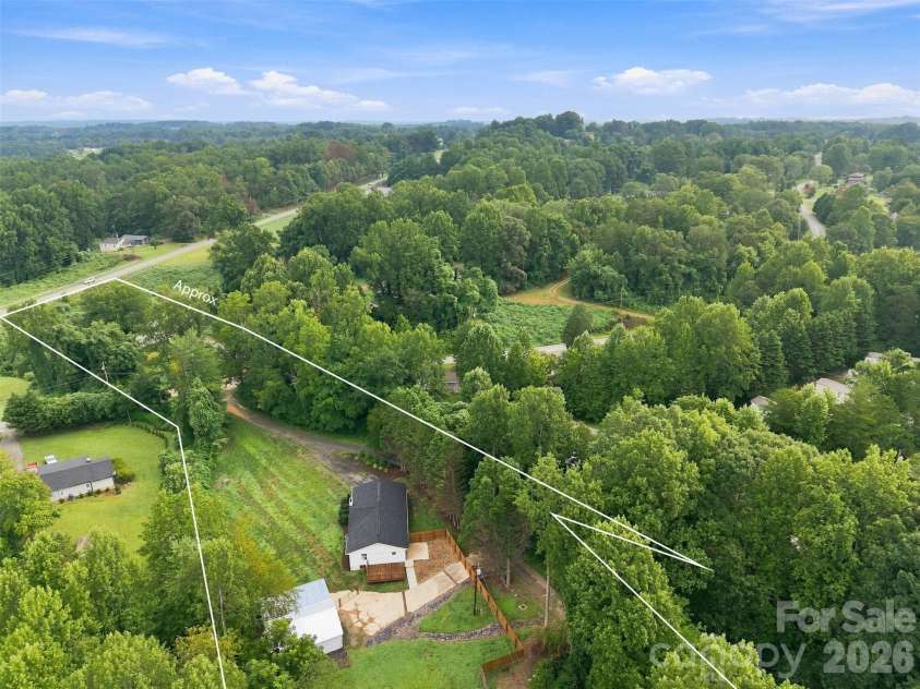 4879 Joe Powell Road, Morganton, NC 28655.  MLS# CAR4408038, YatesRealty ID 40382. 