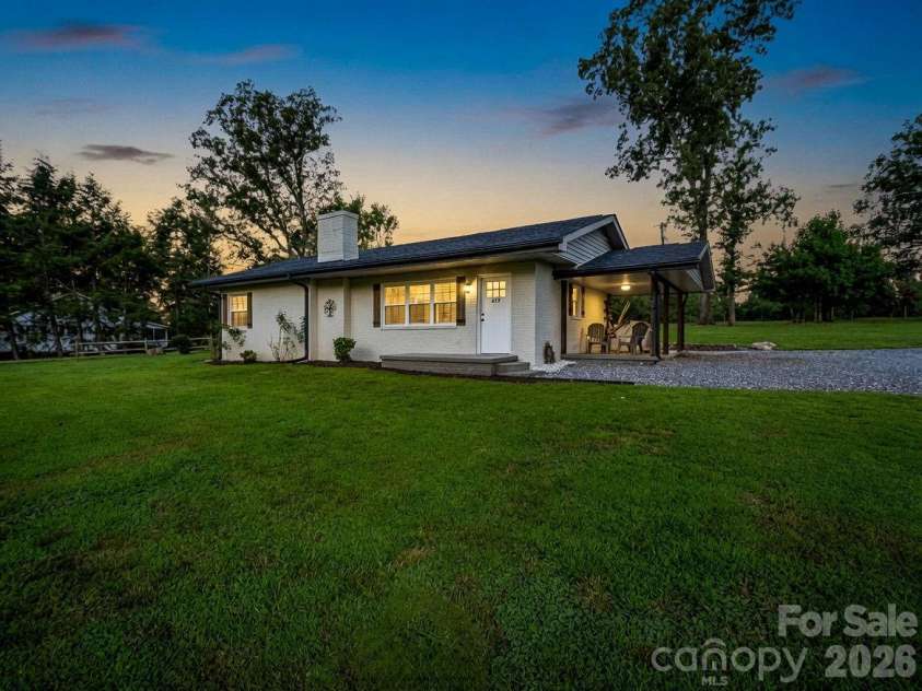 629 Thompson Road, Rutherfordton, NC 28139.  MLS# CAR4407061, YatesRealty ID 40383. 
