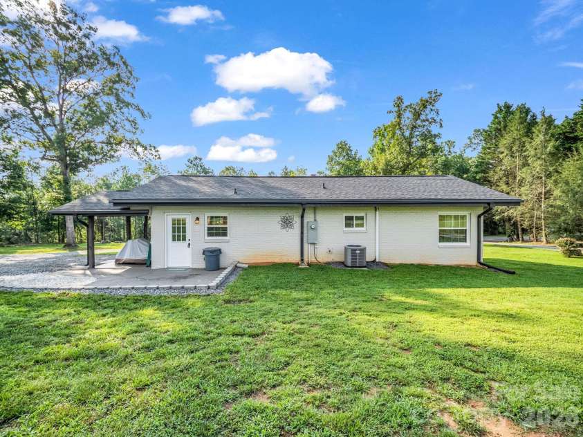 629 Thompson Road, Rutherfordton, NC 28139.  MLS# CAR4407061, YatesRealty ID 40383. 