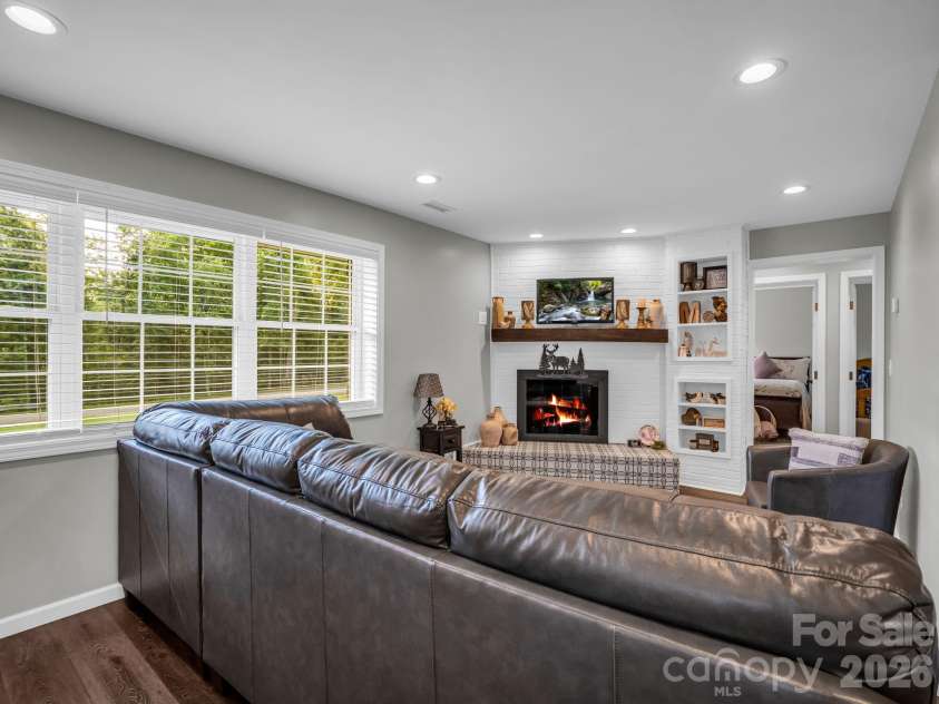 629 Thompson Road, Rutherfordton, NC 28139.  MLS# CAR4407061, YatesRealty ID 40383. 