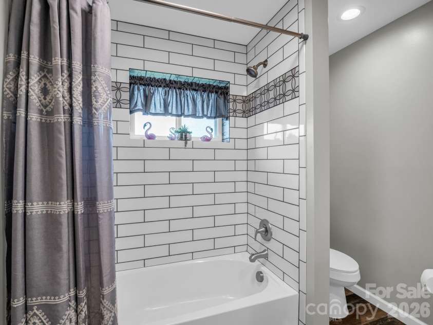 629 Thompson Road, Rutherfordton, NC 28139.  MLS# CAR4407061, YatesRealty ID 40383. 