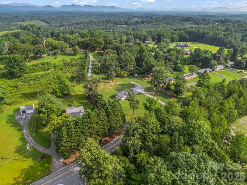 629 Thompson Road, Rutherfordton, NC 28139.  MLS# CAR4407061, YatesRealty ID 40383. 