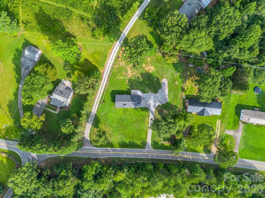 629 Thompson Road, Rutherfordton, NC 28139.  MLS# CAR4407061, YatesRealty ID 40383. 