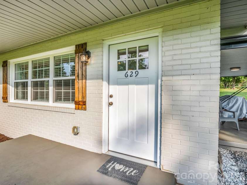 629 Thompson Road, Rutherfordton, NC 28139.  MLS# CAR4407061, YatesRealty ID 40383. 