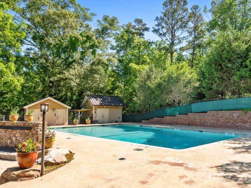 203 Bowling Park Road, Asheville, NC 28803.  MLS# CAR4392743, YatesRealty ID 40385. 