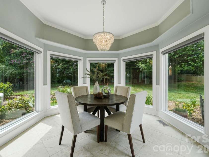 145 Baymount Drive, Statesville, NC 28625.  MLS# CAR4403501, YatesRealty ID 40387. 