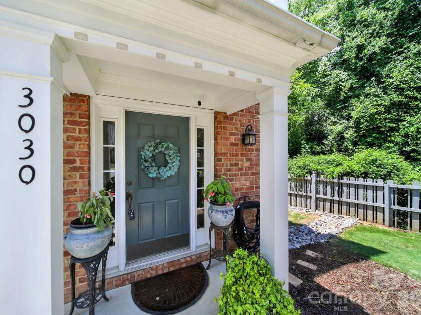 3030 Castleberry Court, Charlotte, NC 28209.  MLS# CAR4402295, YatesRealty ID 40389. 