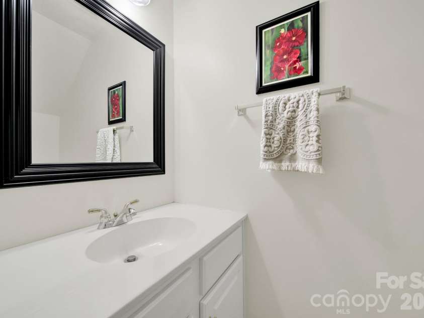 3030 Castleberry Court, Charlotte, NC 28209.  MLS# CAR4402295, YatesRealty ID 40389. 