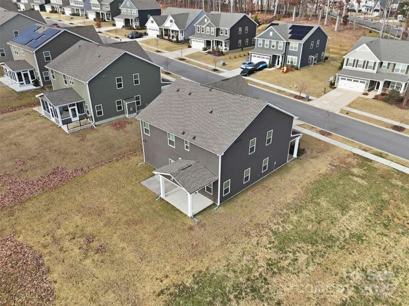 4711 Green Mountain Drive, Charlotte, NC 28215.  MLS# CAR4327501, YatesRealty ID 4039. 